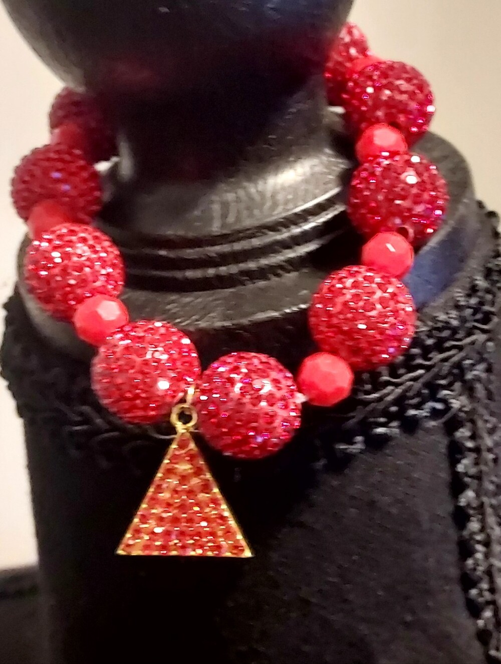 Handmade Delta Red Crystal Bead Statement Necklace - Women Jewelry